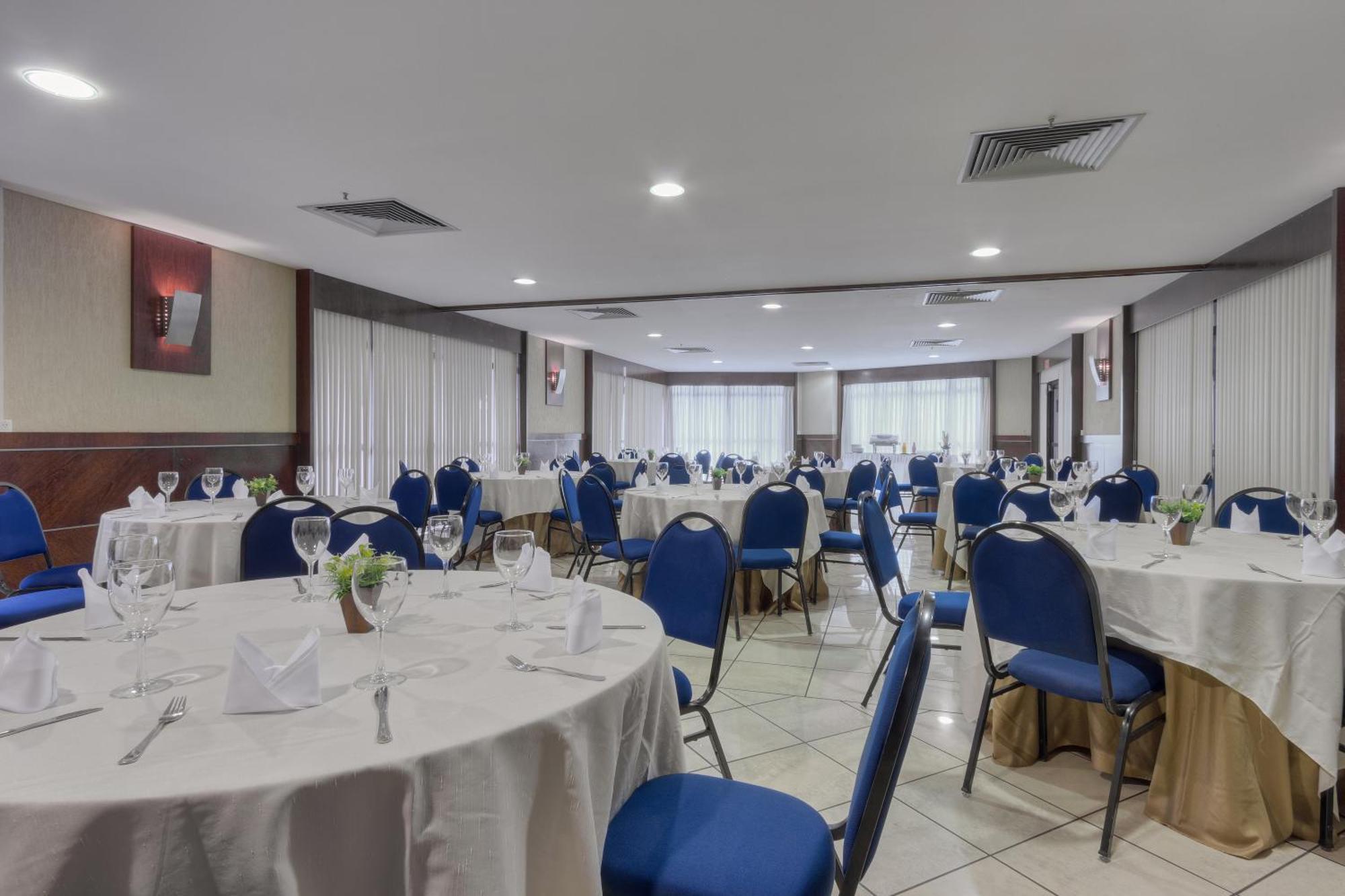 Iate Plaza Hotel Fortaleza  Exteriör bild