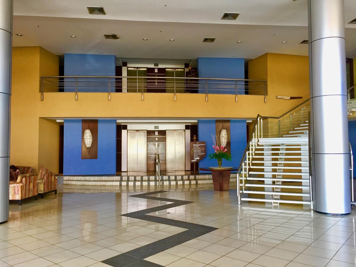 Iate Plaza Hotel Fortaleza  Exteriör bild